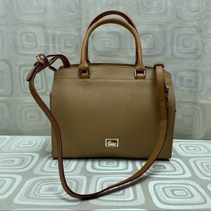 Dooney & Bourke Bag